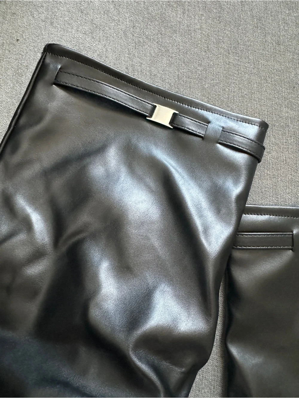 Women's Black Over-the-Knee Fashion Boots